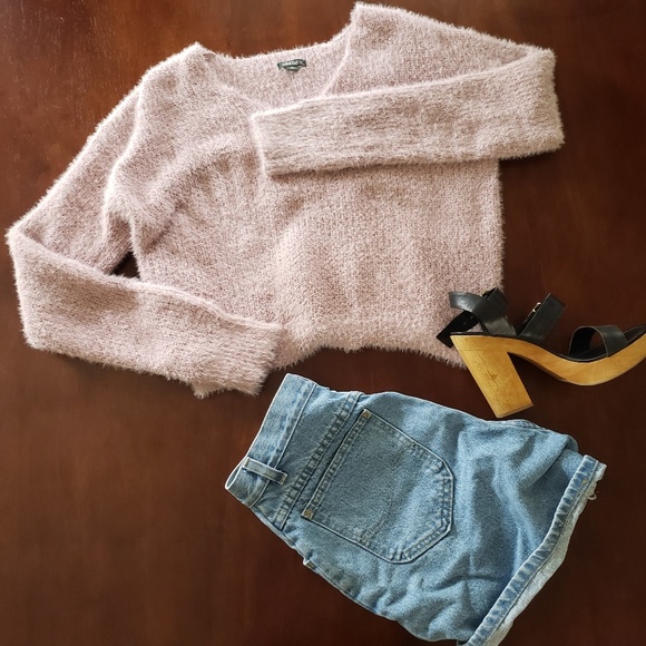 wild fable Sweaters - Soft fuzzy mauve dusty pink cropped sweater M